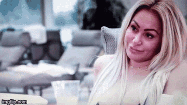Be Strong Bitch GIF - Be Strong Bitch 90day Fiance GIFs