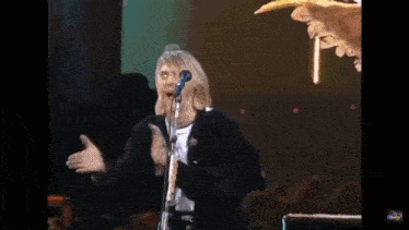 Kurt Cobain Sarcasm GIF - Kurt Cobain Sarcasm Clap GIFs