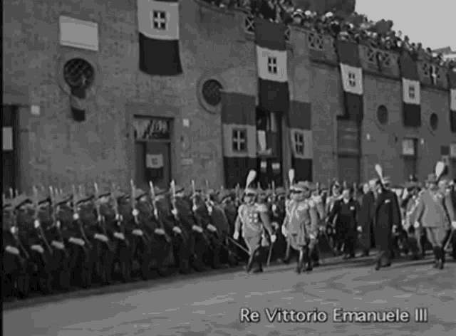 Re D Italia Vittorio GIF - Re D Italia Vittorio Emanuele GIFs