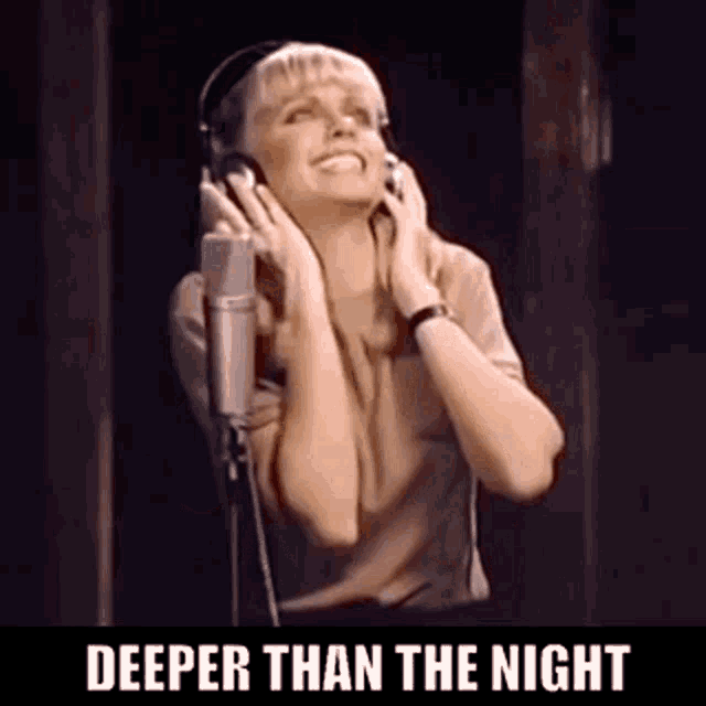 Olivia Newton John Deeper Than The Night GIF - Olivia Newton John Deeper Than The Night Totally Hot GIFs
