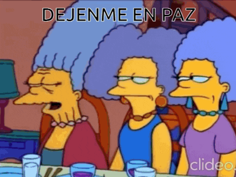 a cartoon of three women sitting at a table with the words " dejenme en paz " on the top