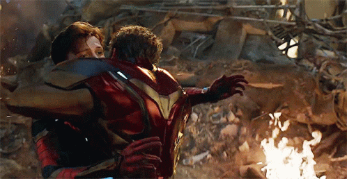 Iron Man Spiderman GIF - Iron Man Spiderman Hug GIFs