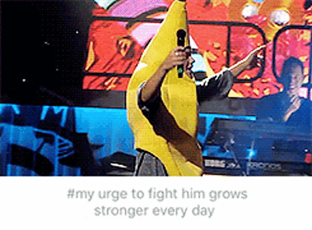 Harry Styles Banana GIF - Harry Styles Banana I Want To Fight Him GIFs