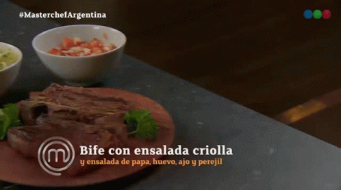 Bife Con Ensalada Criolla Master Chef Argentina GIF - Bife Con Ensalada Criolla Master Chef Argentina Ensalada De Papa GIFs