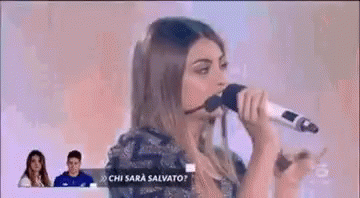 Emma Muscat Amici17 GIF - Emma Muscat Amici17 Singing GIFs