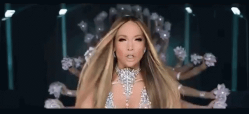 Ya Lo Tengo Todo, Pero, ¿y El Anillo Pa' Cuando? GIF - Jennifer Lopez El Anillo Boda GIFs