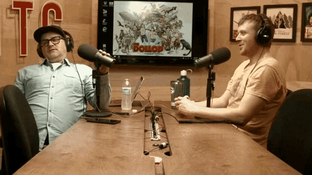 Dave Anthony The Dollop GIF - Dave Anthony The Dollop On Air GIFs