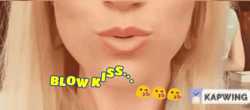 Kiss Mwuah GIF - Kiss Mwuah Girl GIFs