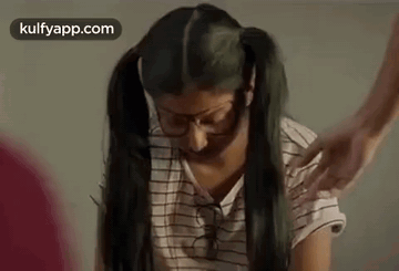Funny.Gif GIF - Funny Super Sharanya Ashubha Mangalakaari - Video Song GIFs