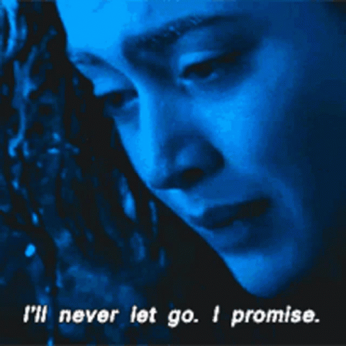 Il Never Let Go I Promise GIF - Il Never Let Go I Promise Water GIFs