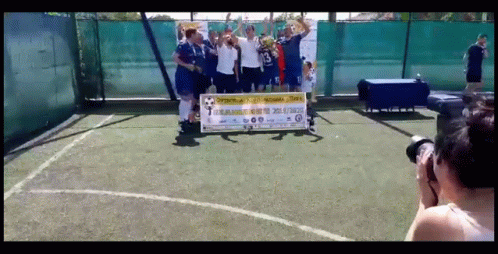 Hanon Champions GIF - Hanon Champions Celebrating GIFs