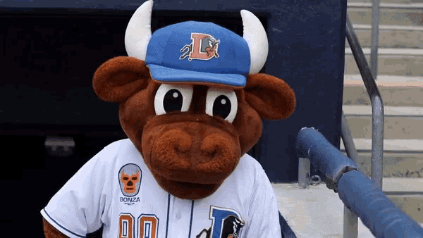 Wool E Bull Dancing GIF - Wool E Bull Dancing Mascot GIFs
