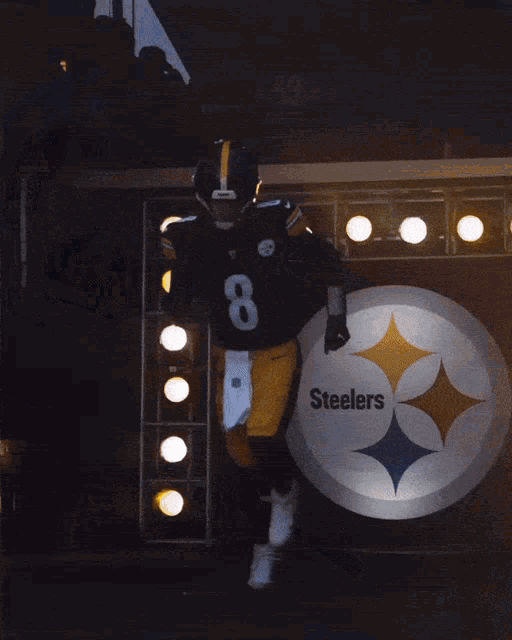 Kenny Pickett Pittsburgh Steelers GIF - Kenny Pickett Pittsburgh Steelers Nfl GIFs