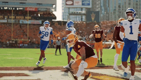 a football player with the number 58 on his back