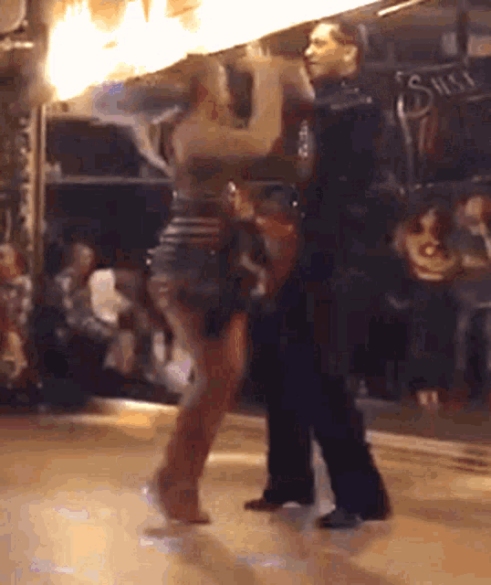 Disco Dancing Dancing Spins GIF - Disco Dancing Dancing Spins Dancing GIFs