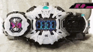 a watch that says ' e9e0 ' on it is sitting on a table