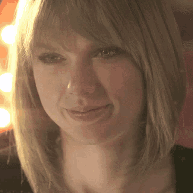 Afterglodagh Taylor GIF - Afterglodagh Taylor Swift GIFs