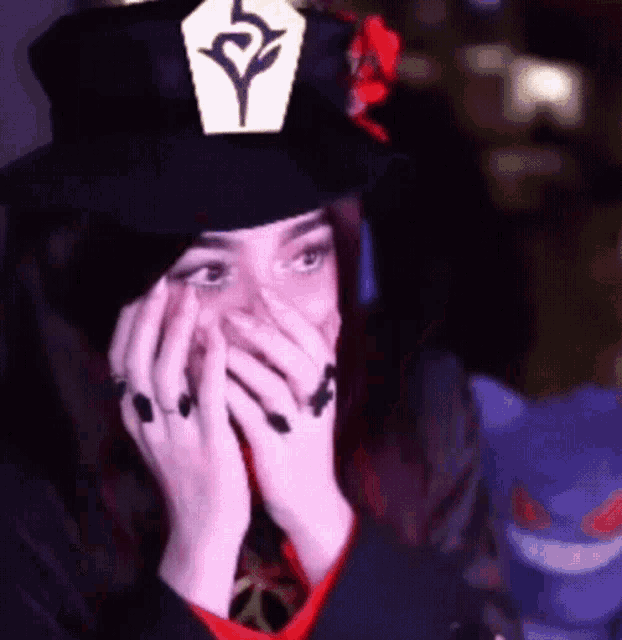 Aruuu Excited GIF - Aruuu Excited Reaction GIFs