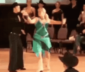 Dancing Dancing Spins Skirt Twirl Dancing Skirt GIF - Dancing Dancing Spins Skirt Twirl Dancing Skirt GIFs