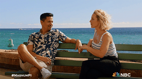 Talking To Each Other Thomas Magnum GIF - Talking To Each Other Thomas Magnum Juliet Higgins GIFs