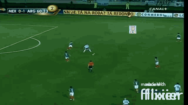 a soccer game between mexico and arg is being shown on canal +