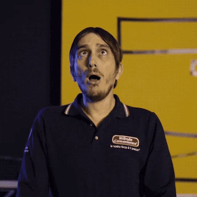 Mondo Convenienza Black Friday GIF