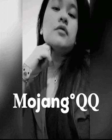 a black and white photo of a woman with the words mojang qq written below her