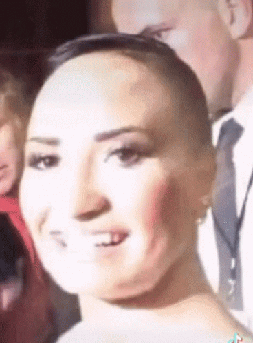 Lda Demi Lovato GIF