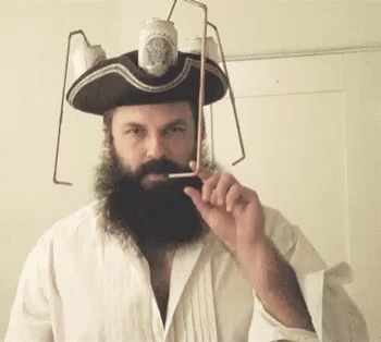 Beer Tricorn GIF - Beer Tricorn Hat GIFs