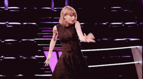 Taylor Swift Running GIF - Taylor Swift Running Tada GIFs