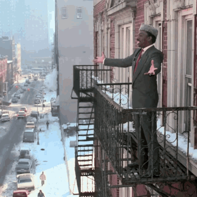 Coming To America Movie Screaming From Roof GIF - Coming To America Movie Coming To America Screaming From Roof GIFs