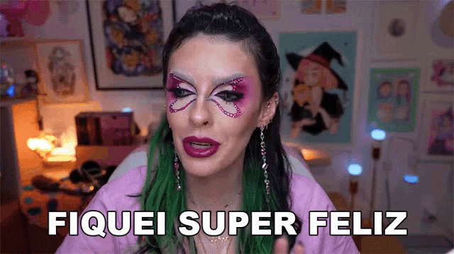 a woman with makeup on her face says fiquei super feliz