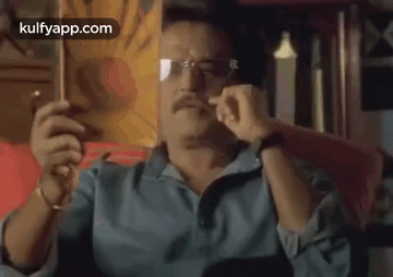Hearing The Music Of Your Favourite Movie From The Other Room.Gif GIF - Hearing The Music Of Your Favourite Movie From The Other Room Rajinikanth Chandramukhi Movie GIFs