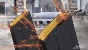 a gif from sunrise gifrun.com shows a couple of boxes