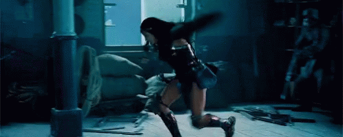 Wonder Woman Fight GIF - Wonder Woman Fight Kick GIFs