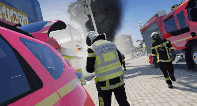 a fireman wearing a yellow vest that says sapeur-pompier chief de groupe