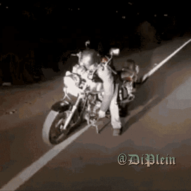 Diplein Pissed GIF - Diplein Pissed Trashed GIFs