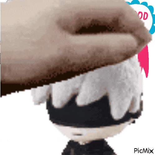 a picture of a stuffed animal with the word picmix on the bottom left