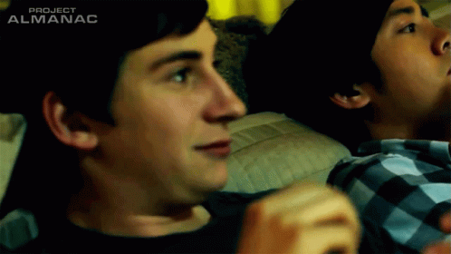 Looking Left And Right Quinn Goldberg GIF - Looking Left And Right Quinn Goldberg Project Almanac GIFs