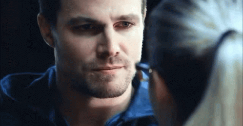 Oliver Queen Olicity GIF - Oliver Queen Olicity Felicity Smoak GIFs