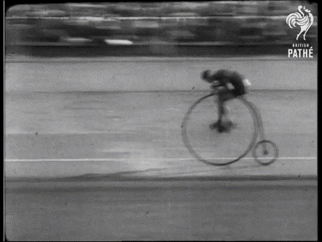 The Penny Farthing Bike Race Vintage GIF - The Penny Farthing Bike Race Vintage Bike GIFs