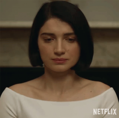 Look At That Eve Hewson GIF - Look At That Eve Hewson Adele Ferguson GIFs