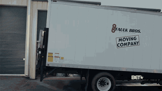 Move Moving Out GIF - Move Moving Out Truck GIFs