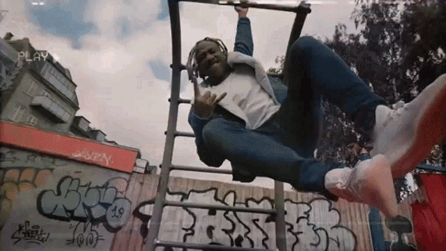 Hanging Scootie GIF - Hanging Scootie Social House GIFs