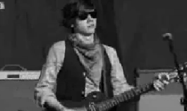 Ryan Ross Patd Performing “time To Dance” At Reading Festival 2007 GIF - Panic At The Disco Ryan Ross Time To Dance GIFs