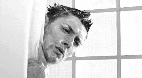 Mickybrainz: GIF - Supernatural Dean Winchester Shower GIFs
