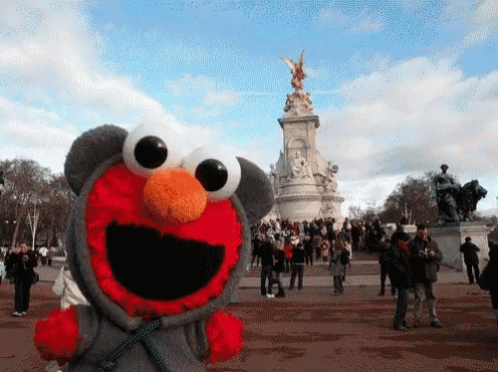Creepy Elmo GIF - Creepy Elmo Disney GIFs