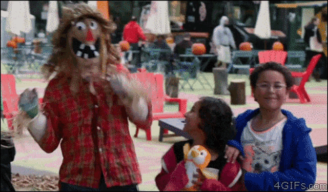Scarecrow Zombie Scarecrow GIF - Scarecrow Zombie Scarecrow Zombie GIFs