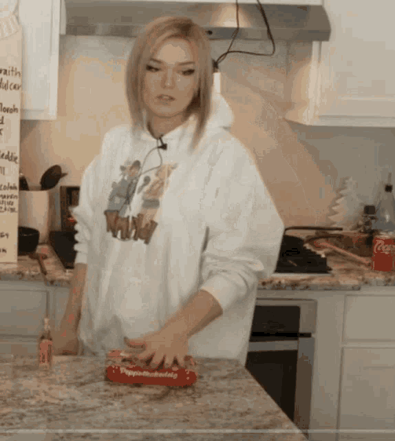 Malena GIF