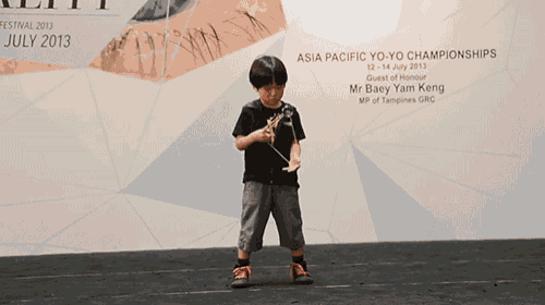 6 Year Old Kid Has Yoyo Skills That Will Blow Your Mind GIF - Yoyo Kid Skills GIFs